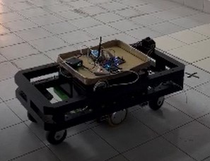 室內定位無人自走載具